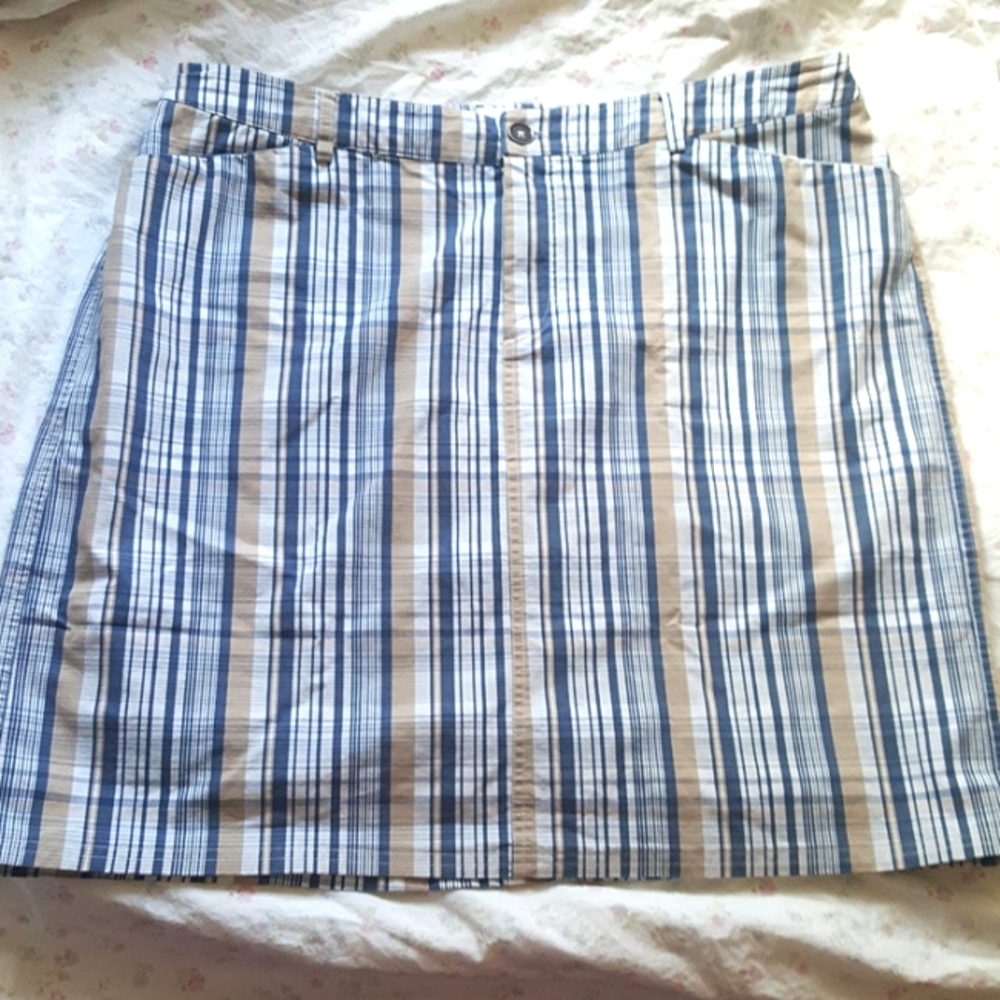 CJ Banks Plus Blue & Tan Plaid size 18w Skort skirt